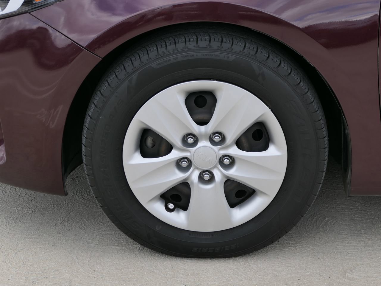 Used 2018 Kia Forte LX w/ LX Rear Camera Package image 13