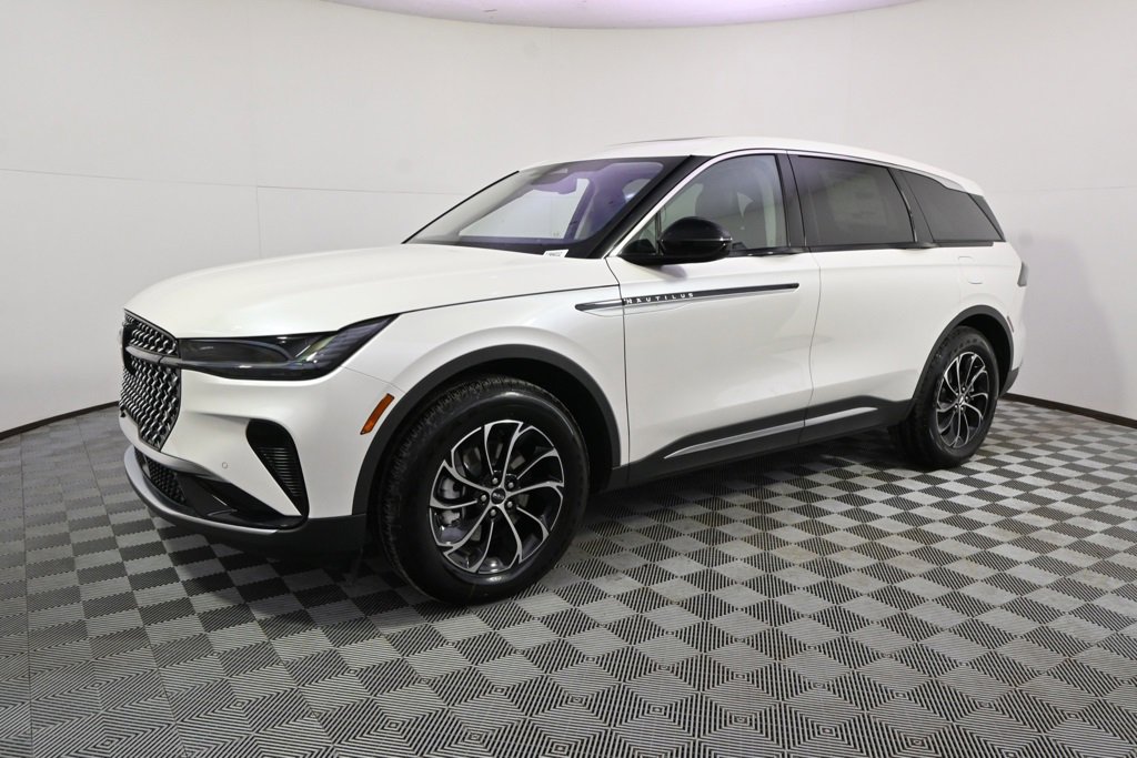 New 2026 Lincoln Nautilus Premier w/ Equipment Group 102A image 2