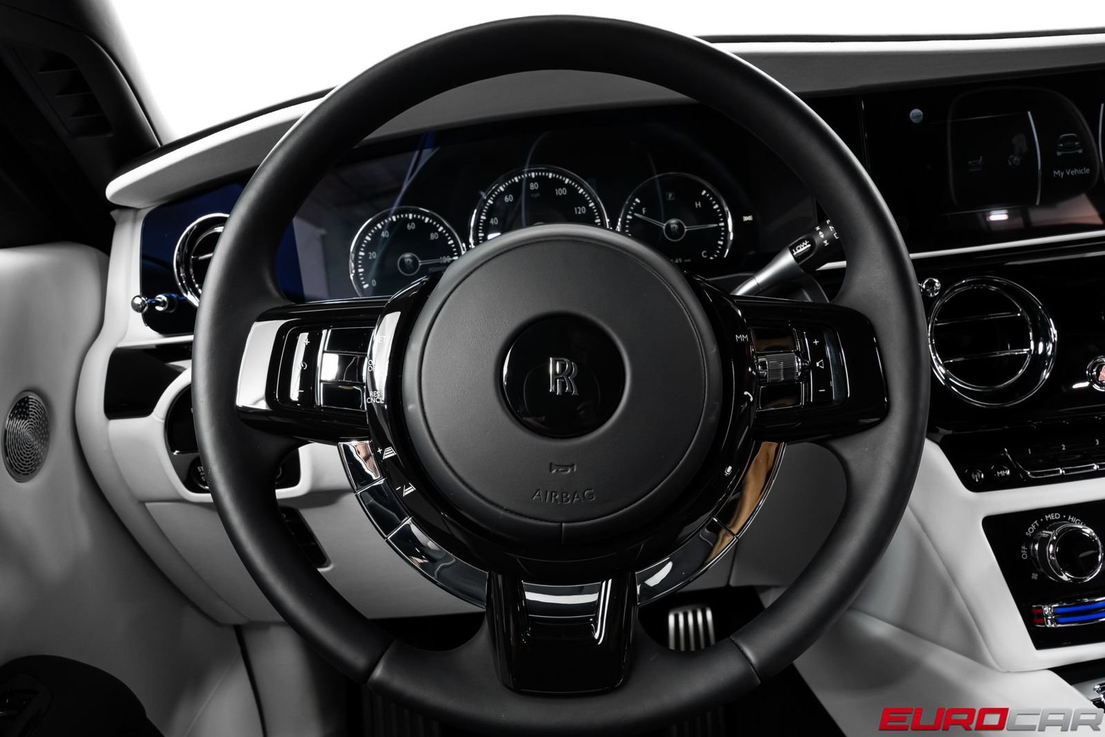 Used 2021 Rolls-Royce Ghost AWD/4WD image 28