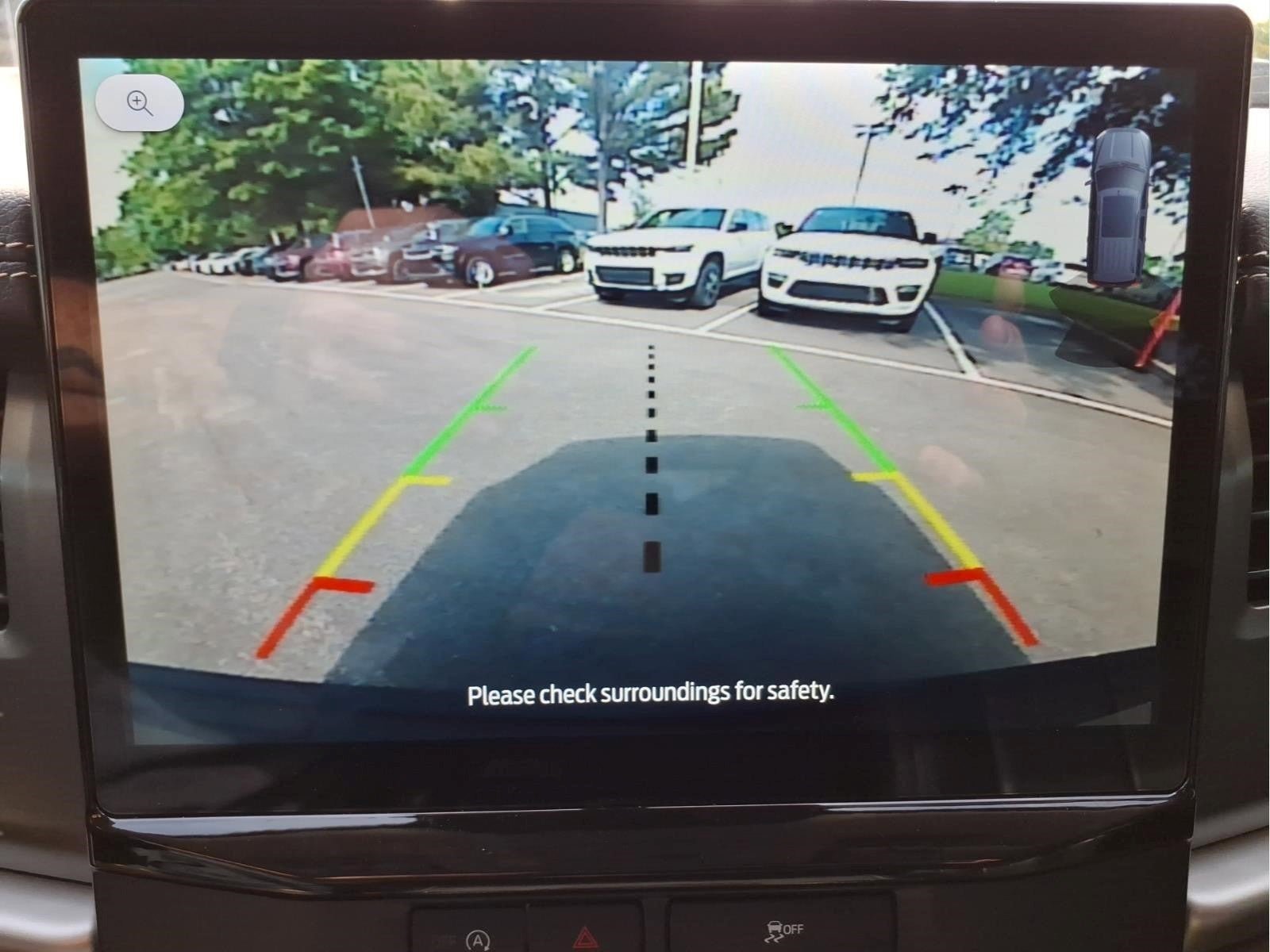 Used 2024 Ford Expedition XLT RWD image 29