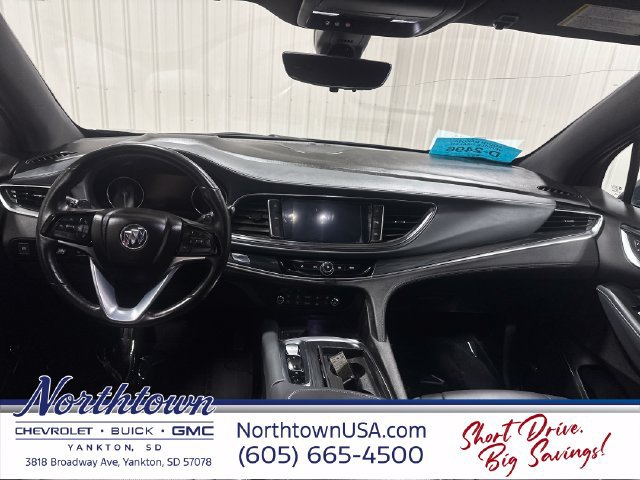 Used 2023 Buick Enclave Premium AWD/4WD image 27