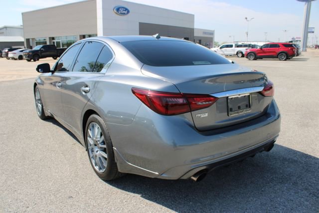 Used 2018 INFINITI Q50 Luxe w/ Cargo Package (L95) image 8