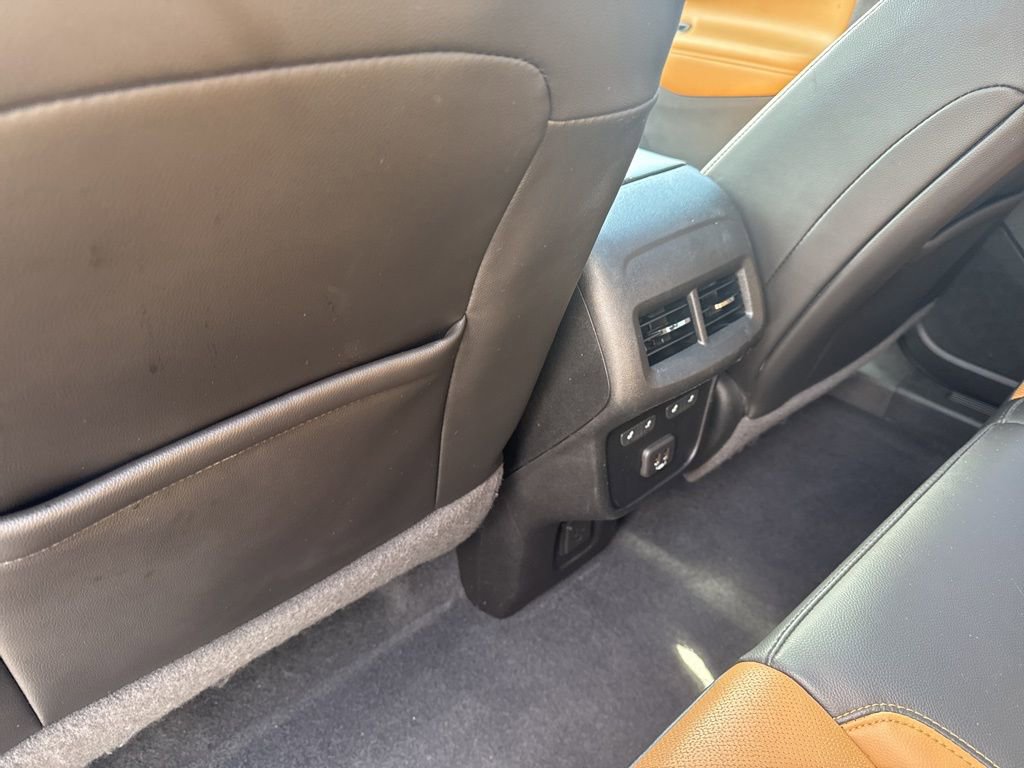 Used 2020 Chevrolet Equinox Premier AWD/4WD image 40
