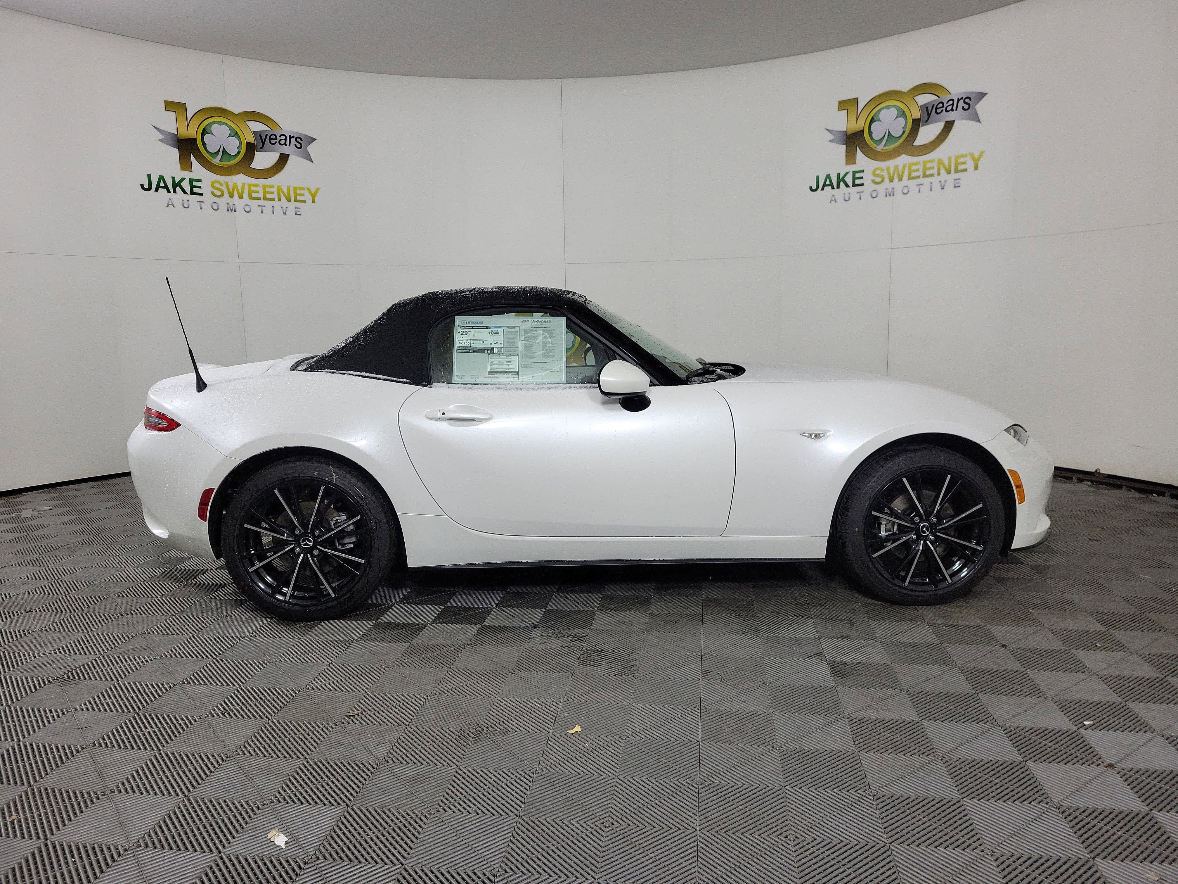 New 2025 MAZDA MX-5 Miata Grand Touring w/ Weather Package image 10