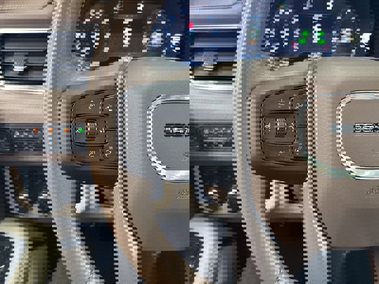 Used 2022 GMC Yukon Denali image 23