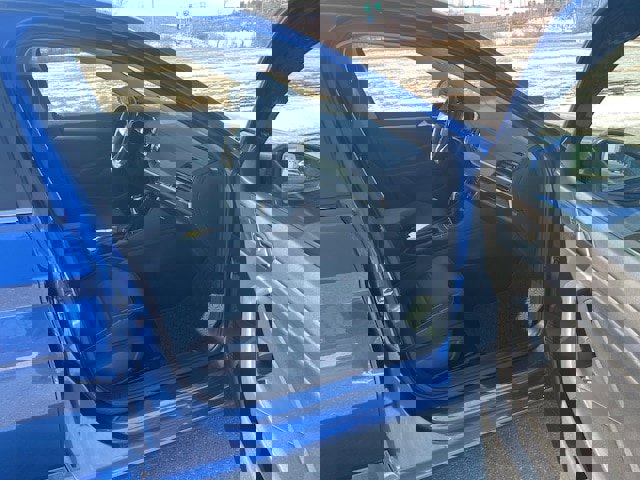 Used 2024 Volkswagen Jetta SE w/ Panoramic Sunroof Package image 12