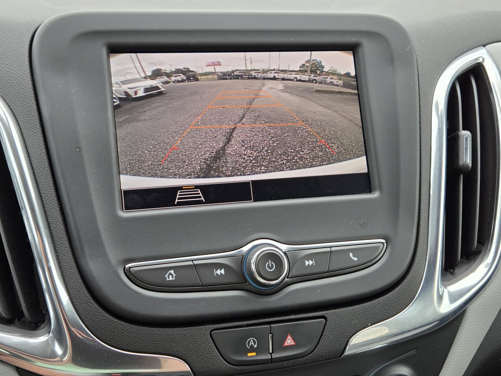 Used 2023 Chevrolet Equinox LS w/ LS Convenience Package FWD image 28