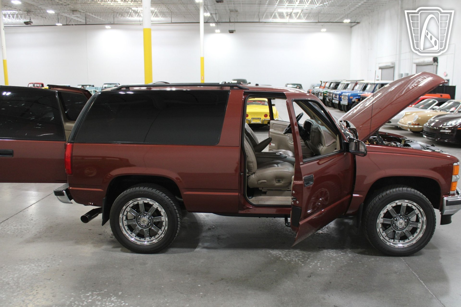 Used 1998 Chevrolet Tahoe 4WD 2-Door w/ Preferred Equipment Group 2 image 37
