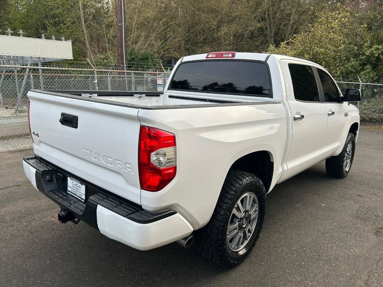 Used 2019 Toyota Tundra Platinum AWD/4WD image 5