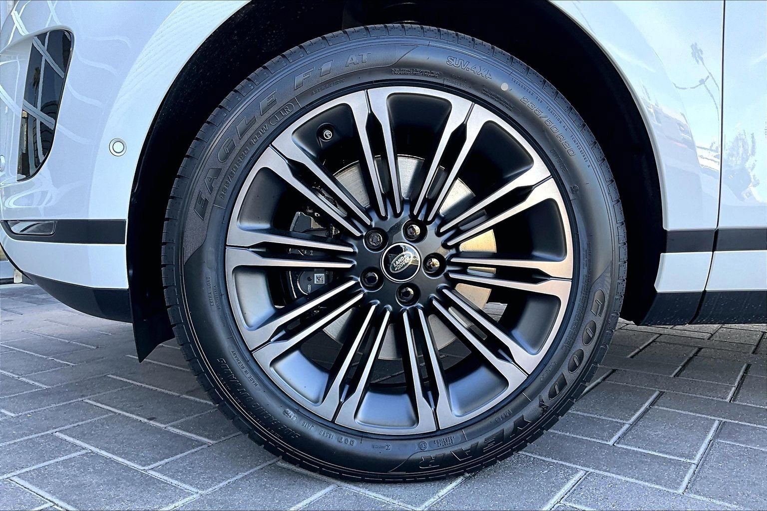 New 2026 Land Rover Range Rover Evoque S image 12