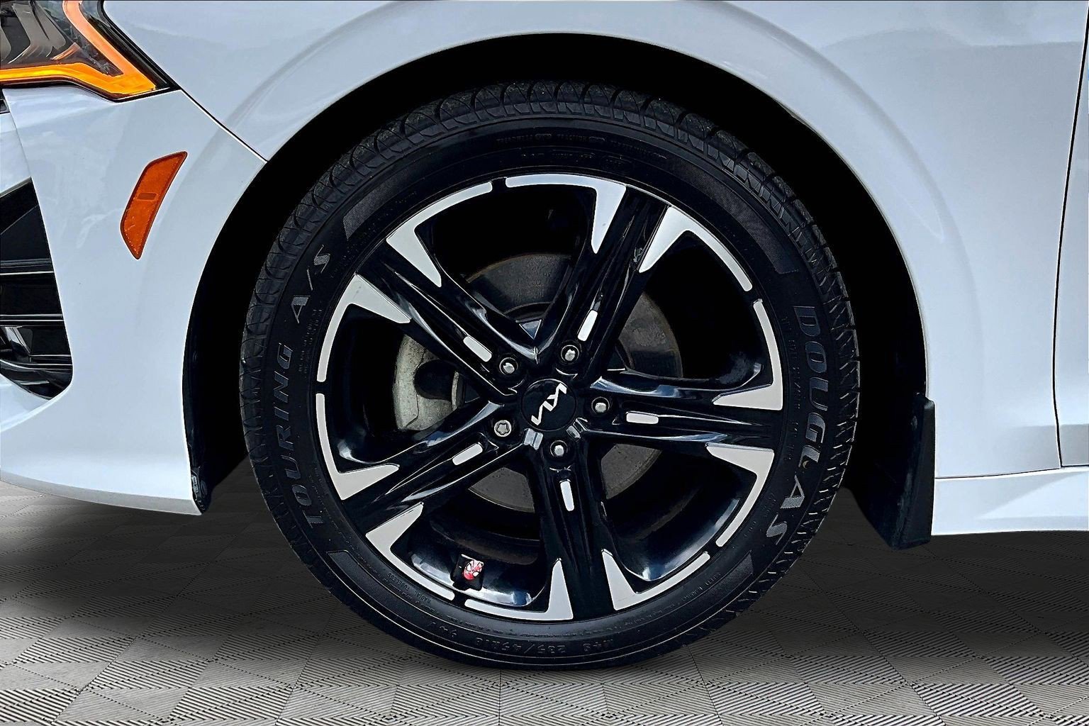 Used 2023 Kia K5 GT-Line AWD/4WD image 35