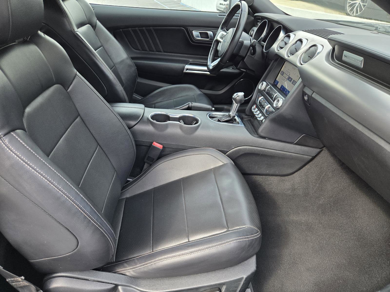 Used 2023 Ford Mustang Premium RWD image 27