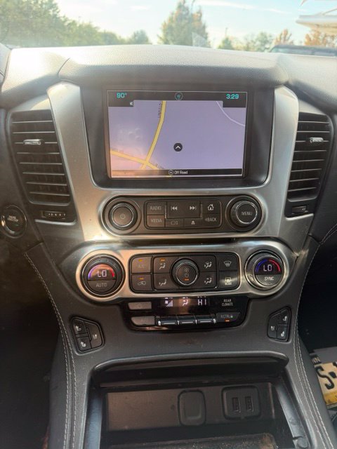 Used 2018 Chevrolet Suburban Premier AWD/4WD image 5