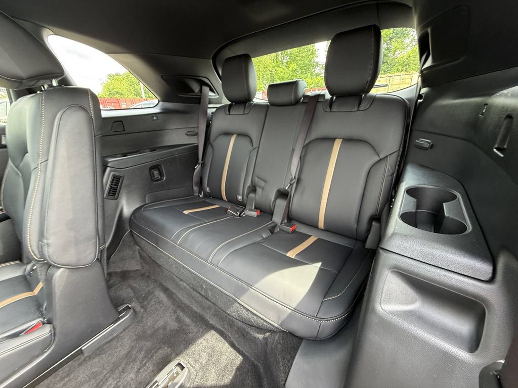 Used 2024 MAZDA CX-90 Plug-In Hybrid w/ Premium Plus AWD/4WD image 26