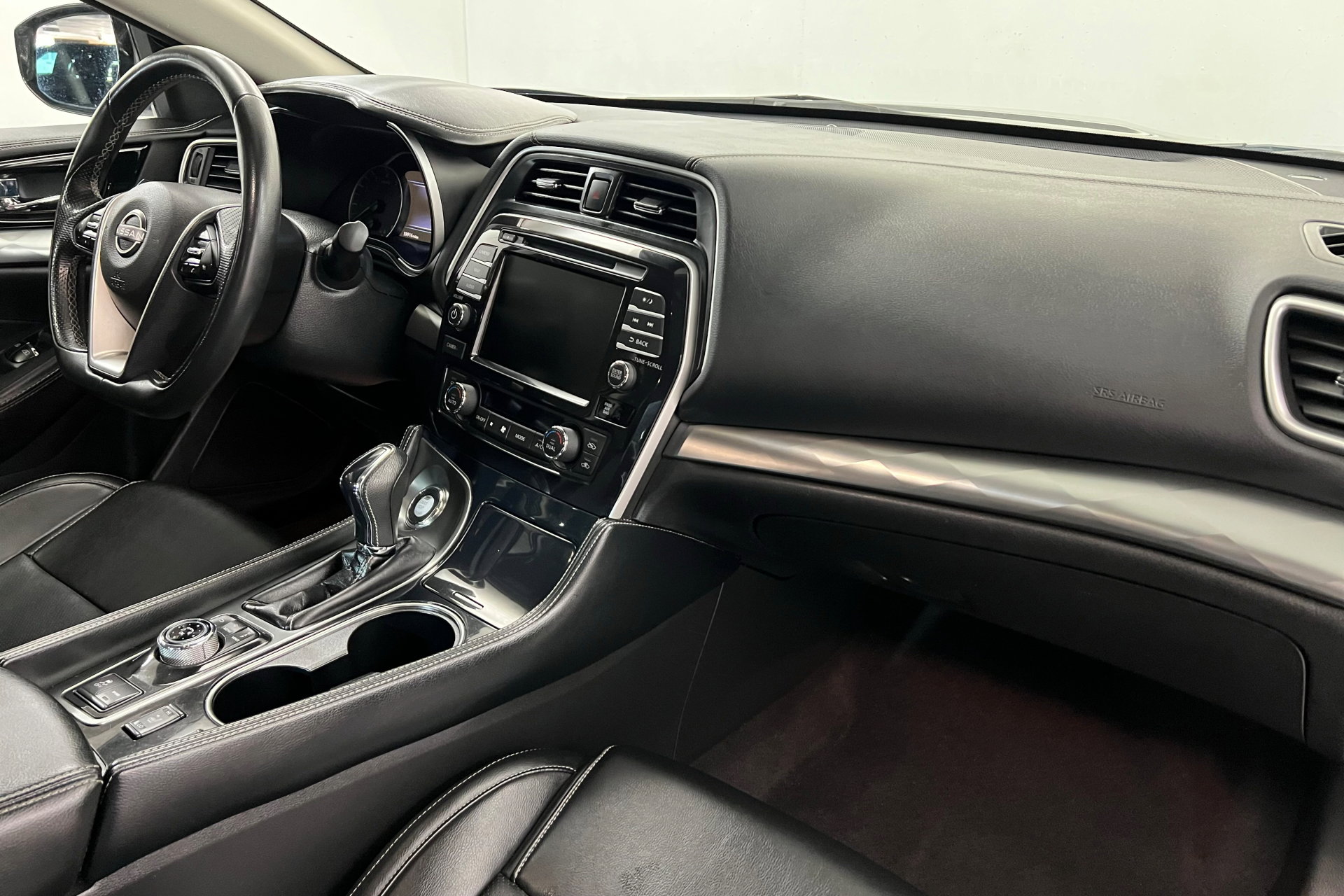 Used 2023 Nissan Maxima SV w/ Floor Mat Group image 23