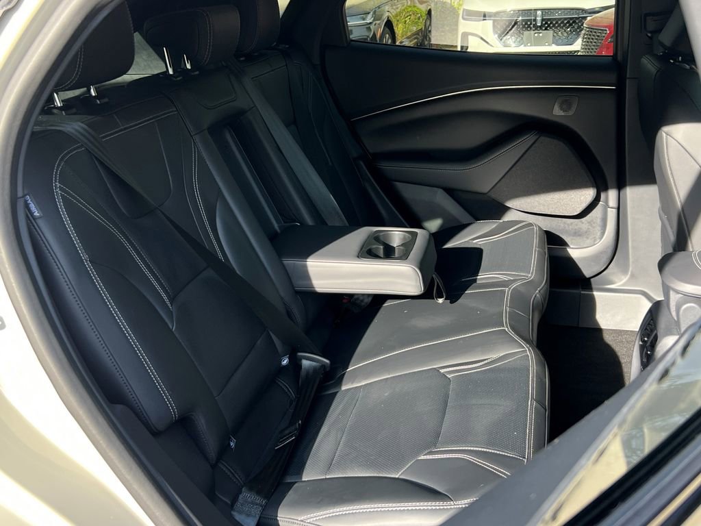 Used 2025 Ford Mustang Mach-E Premium image 11