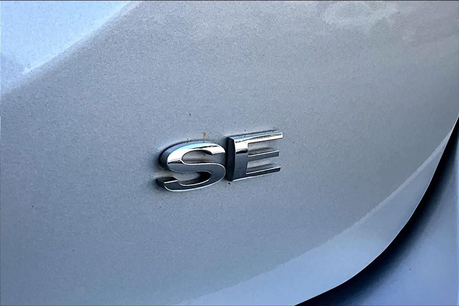 Used 2012 Ford Focus SE FWD image 10