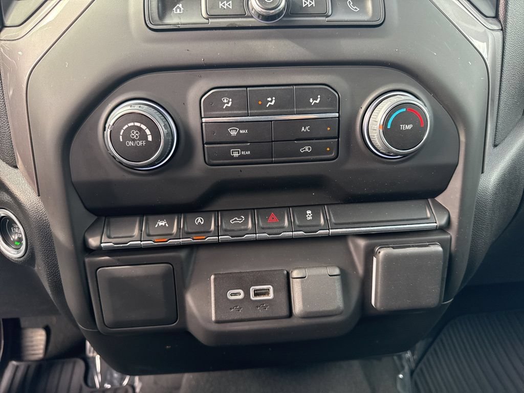 Used 2024 Chevrolet Silverado 1500 Custom AWD/4WD image 20