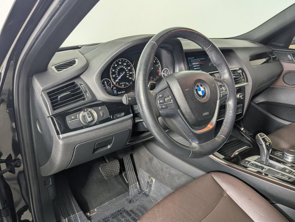 Used 2018 BMW X4 xDrive28i AWD/4WD image 11