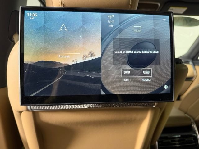 Certified 2025 Land Rover Range Rover Autobiography AWD/4WD image 29
