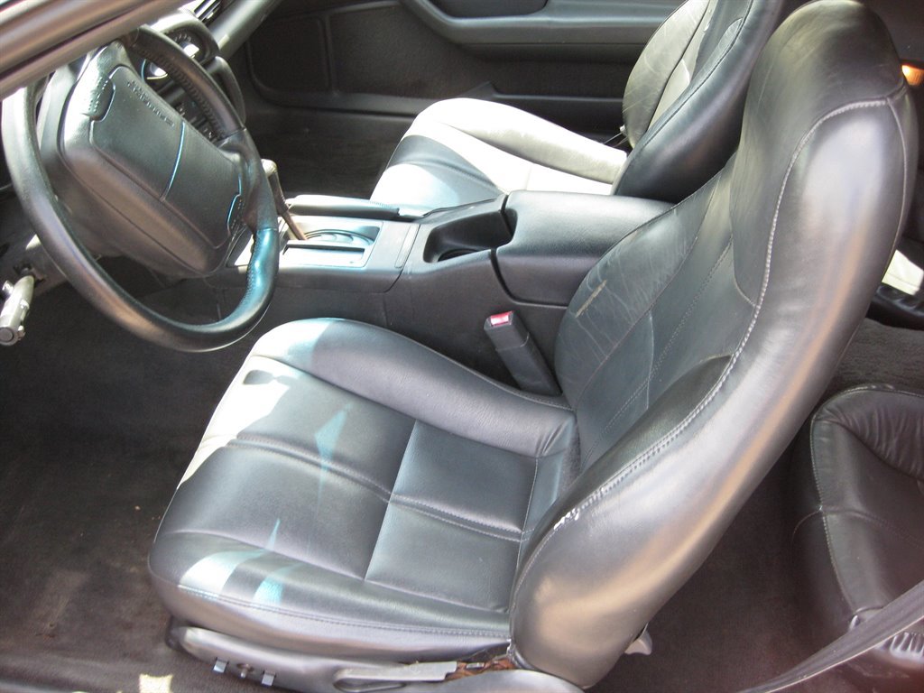Used 1996 Chevrolet Camaro LT RWD image 29