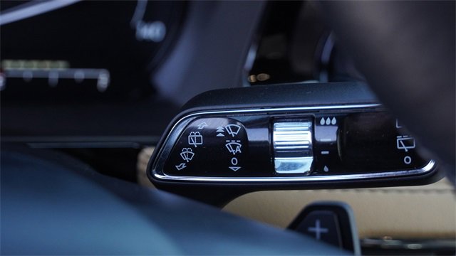 Used 2020 Lincoln Corsair Reserve w/ Equipment Group 201A image 31