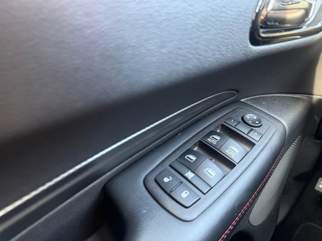 Used 2025 Dodge Durango GT AWD/4WD image 28