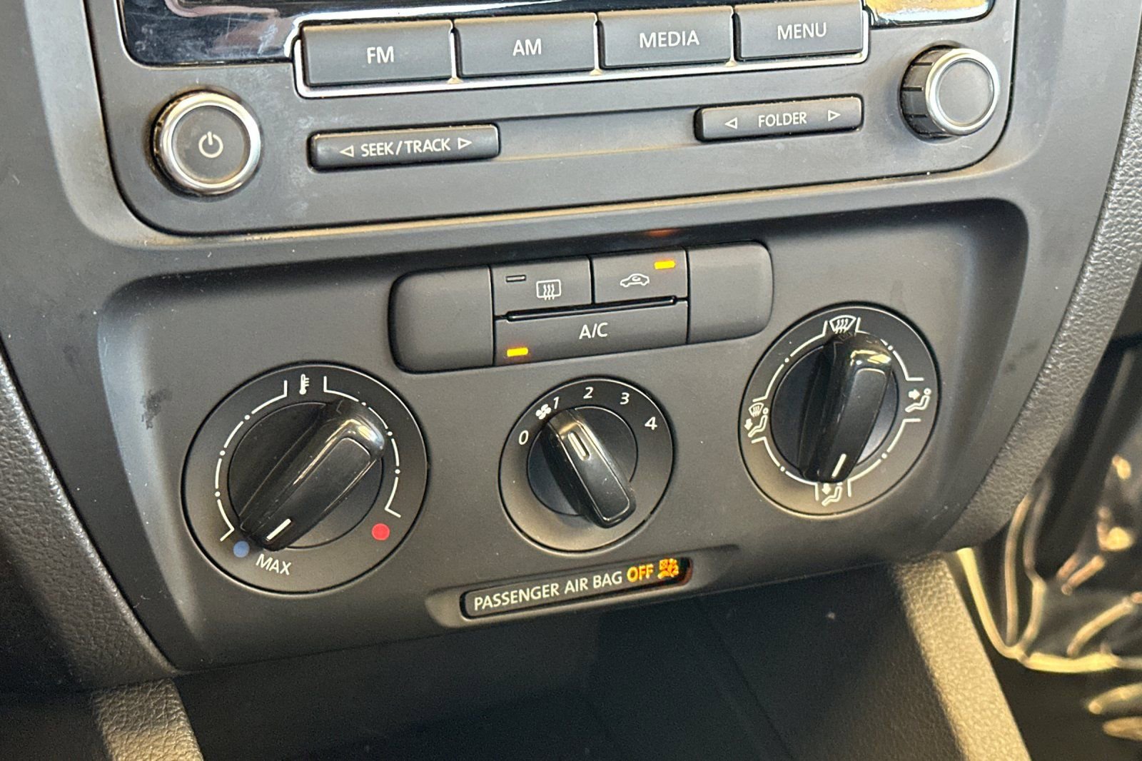 Used 2014 Volkswagen Jetta S image 21