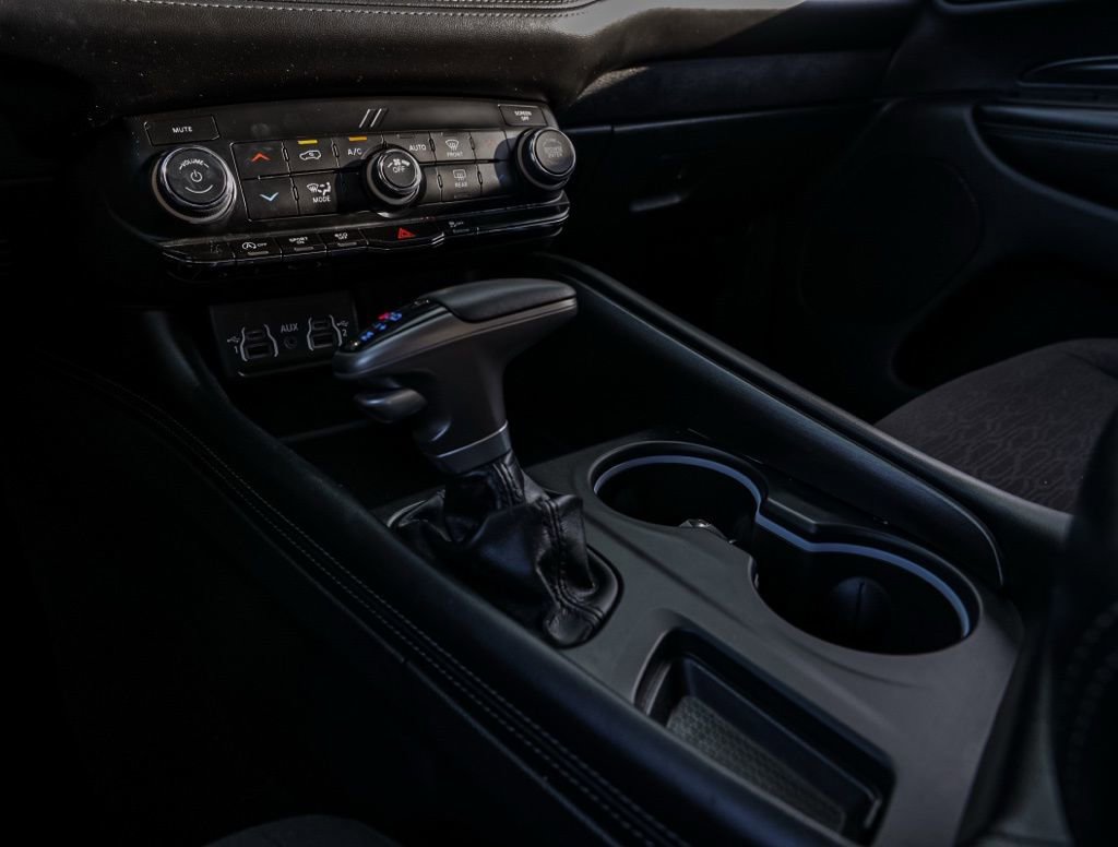 Used 2022 Dodge Durango SXT w/ Anodized Platinum Package image 38