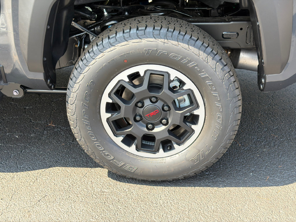 New 2026 Toyota Tacoma TRD Off-Road w/ TRD Off Road Upgrade Package AWD/4WD image 23