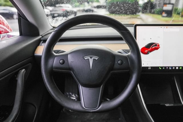 Used 2019 Tesla Model 3 Standard Range RWD image 27