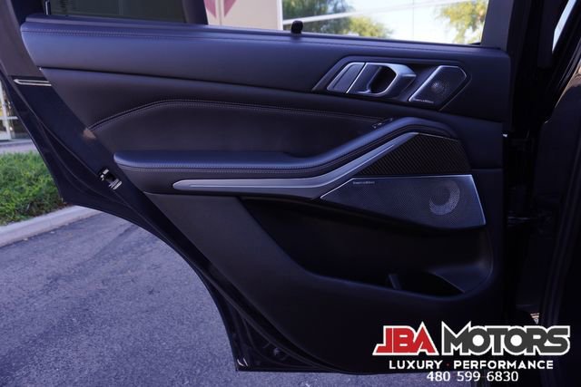 Used 2021 BMW X5 M50i w/ Executive Package image 72