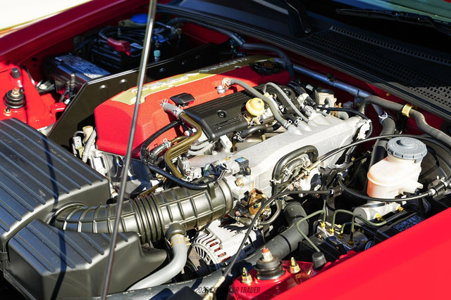 Used 2004 Honda S2000 image 25
