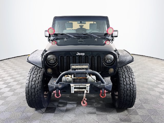 Used 2010 Jeep Wrangler Rubicon w/ Trailer Tow Group AWD/4WD image 2