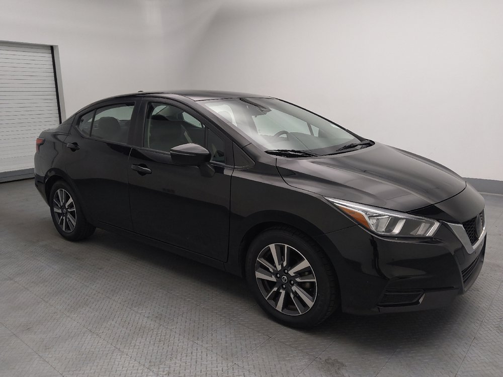 Used 2021 Nissan Versa SV FWD image 11