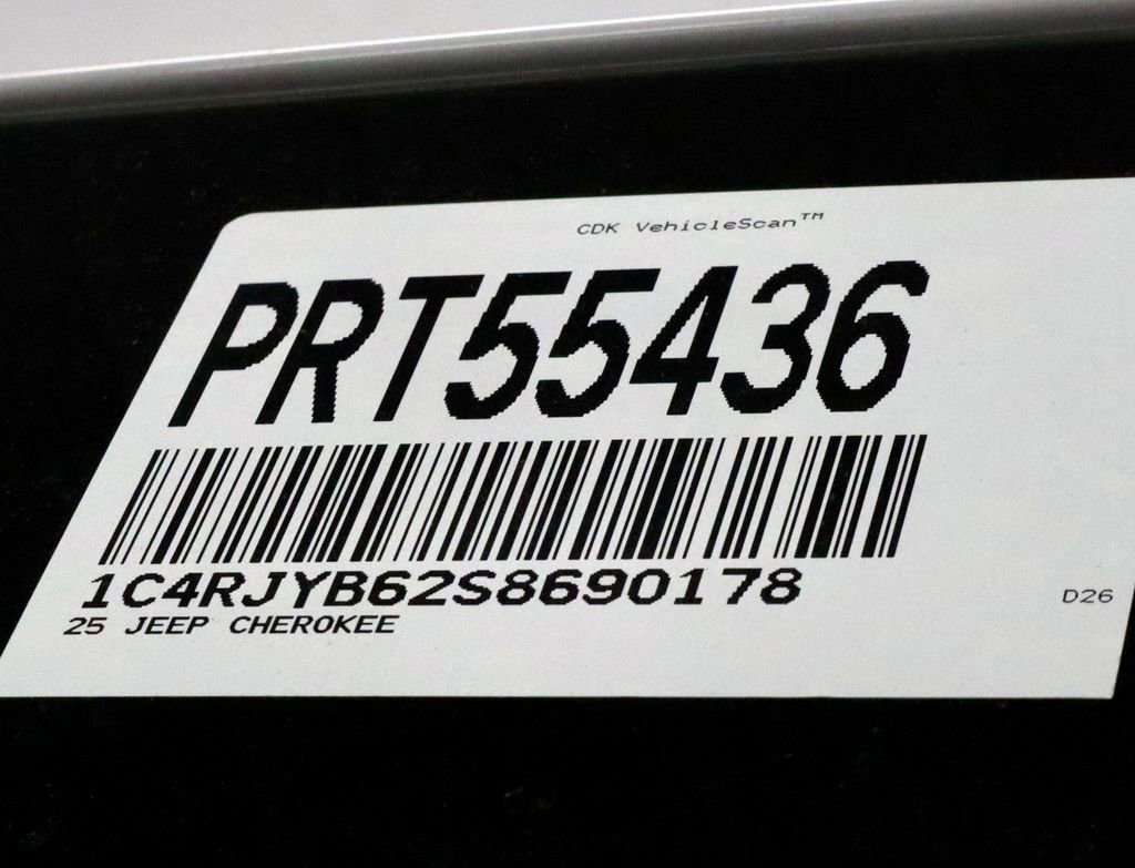 Used 2025 Jeep Grand Cherokee Limited 4xe image 36