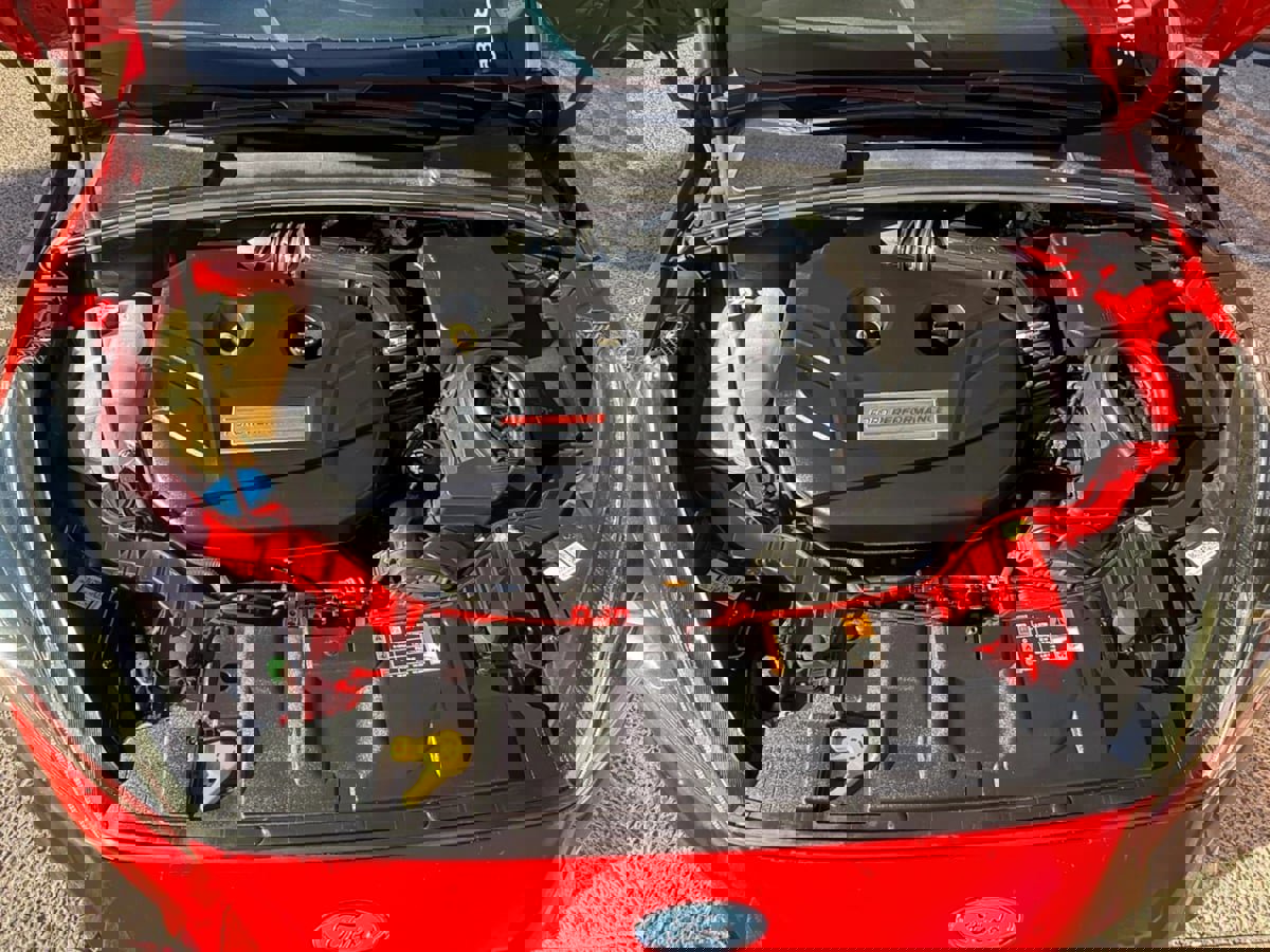 Used 2018 Ford Focus RS AWD/4WD image 22