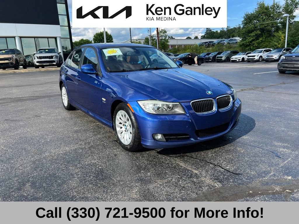 Used 2009 BMW 328i xDrive Sedan AWD/4WD image 5