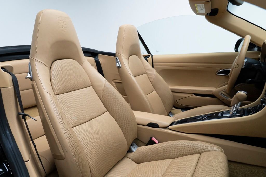 Used 2013 Porsche 911 Carrera 4S image 42