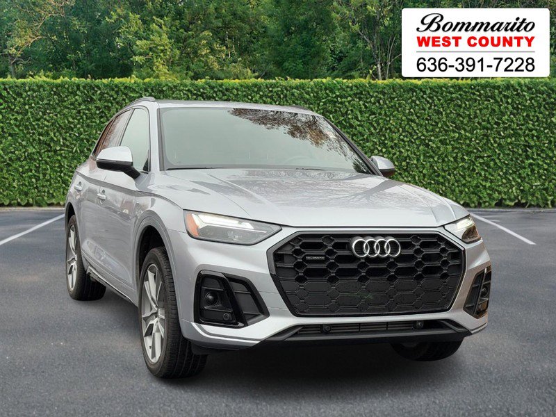 Used 2025 Audi Q5 2.0T Premium w/ Convenience Plus Package image 1