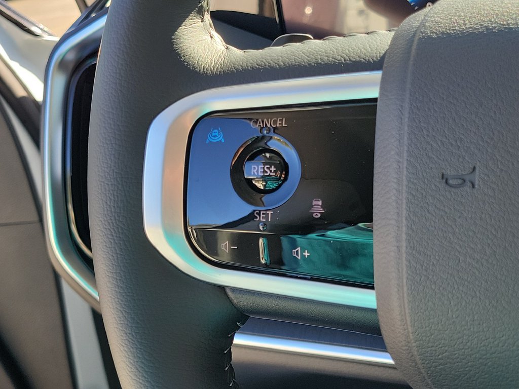 New 2026 Nissan Armada SV AWD/4WD image 28