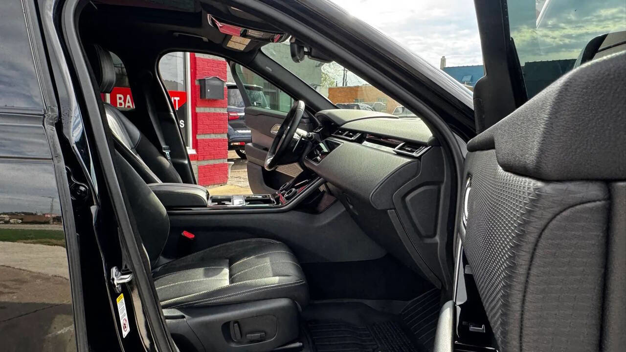 Used 2018 Land Rover Range Rover Velar R-Dynamic SE AWD/4WD image 14