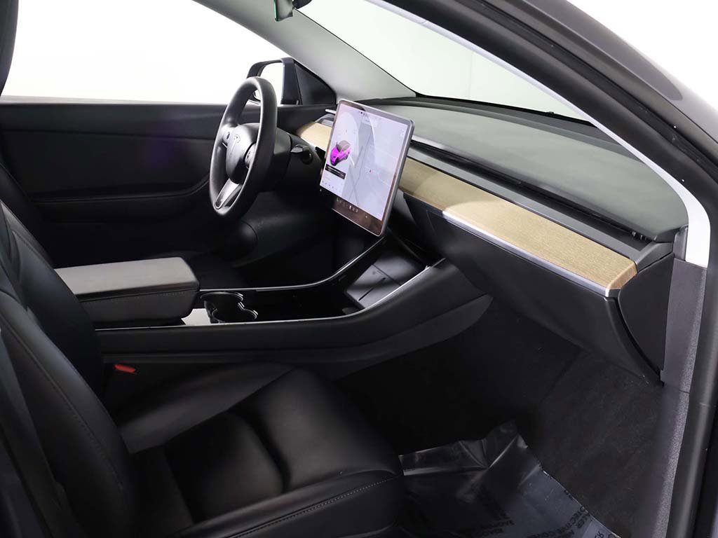 Used 2021 Tesla Model Y 2WD image 25