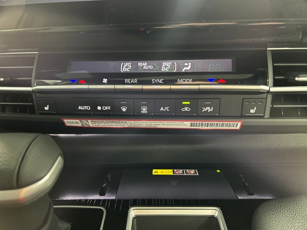 New 2026 Toyota Sienna XLE Woodland Edition AWD/4WD image 26