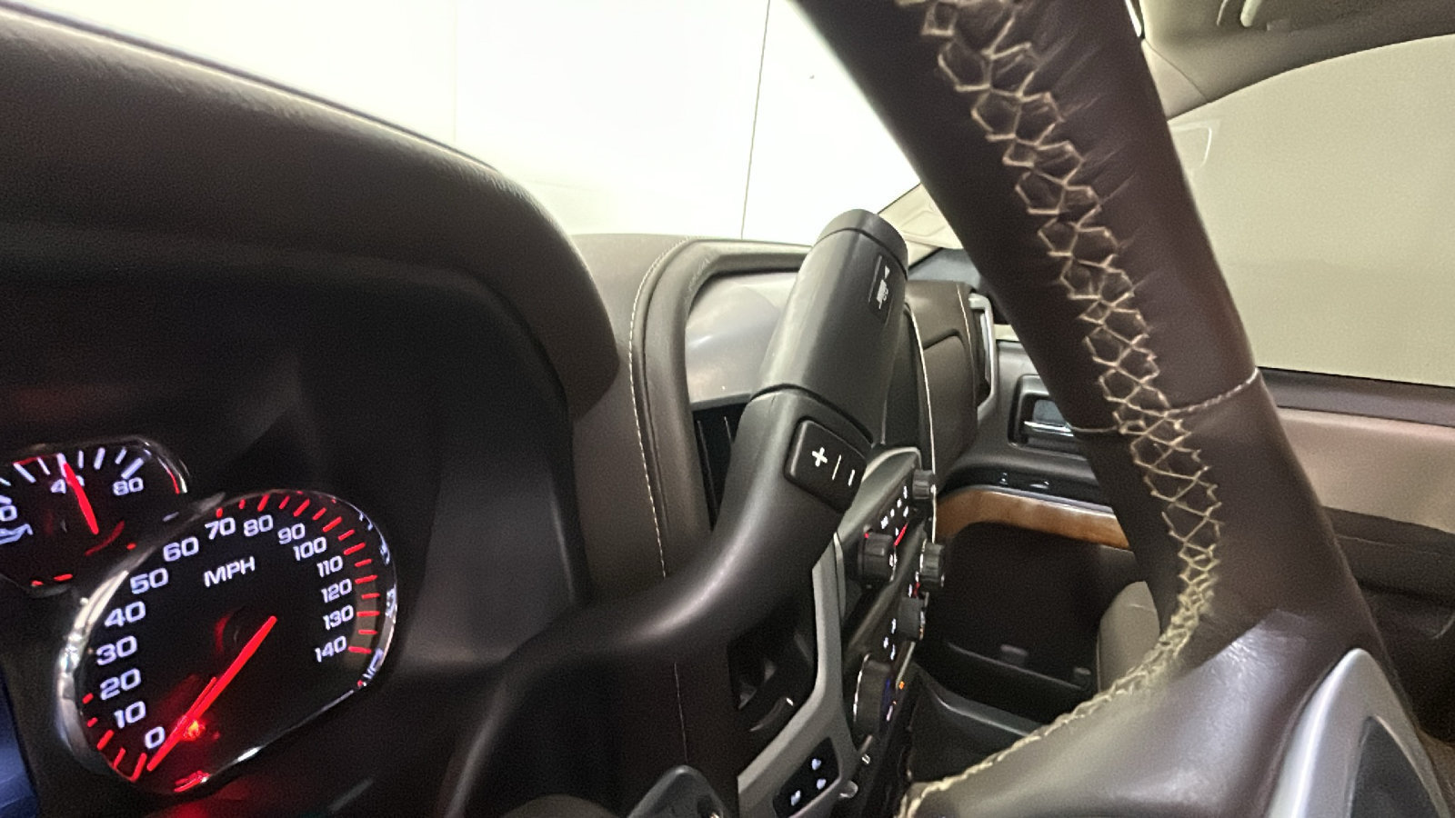 Used 2016 GMC Sierra 1500 SLT AWD/4WD image 25