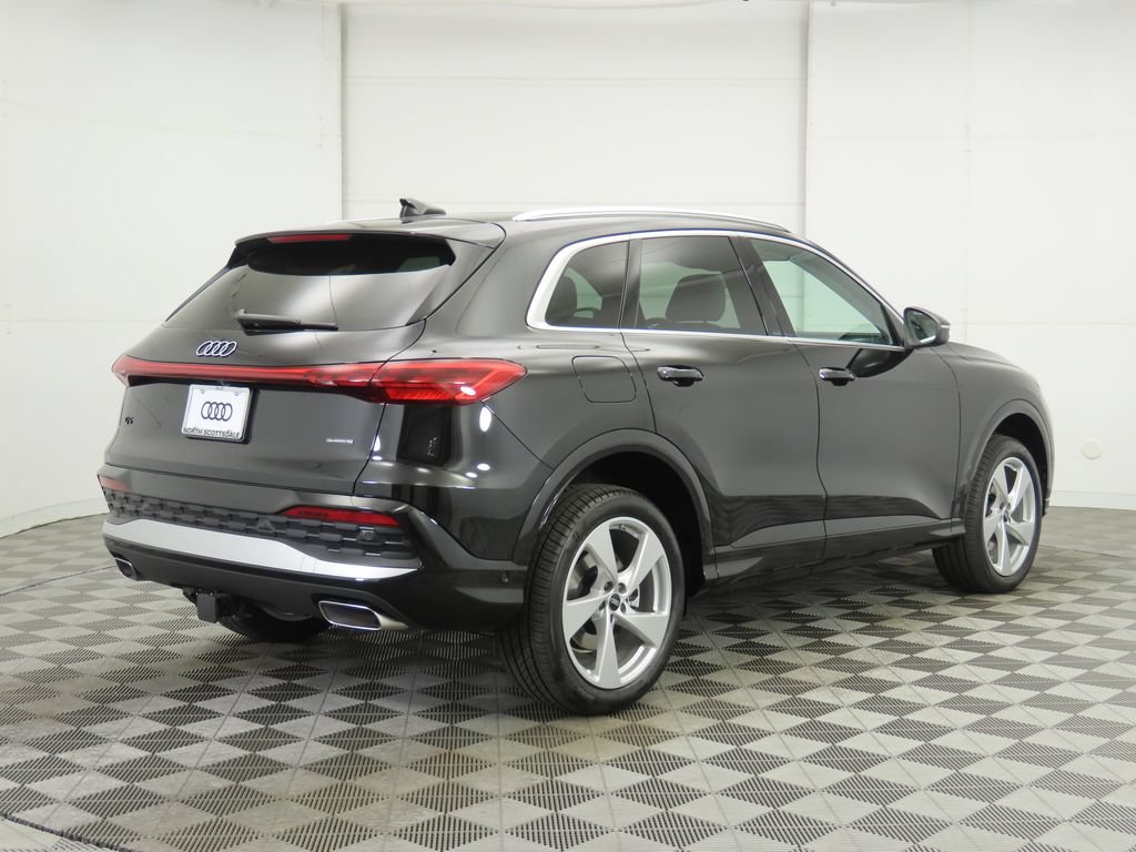 Used 2025 Audi Q5 Premium Plus w/ Premium Plus AWD/4WD image 6