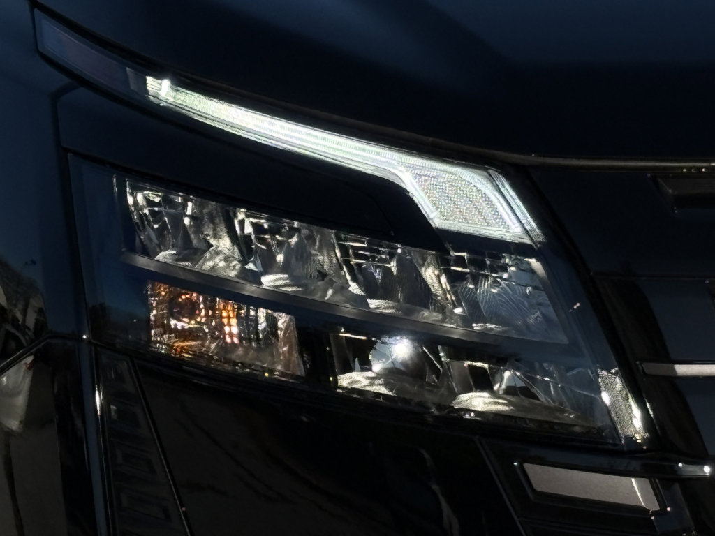 New 2026 Nissan Pathfinder SL FWD image 18