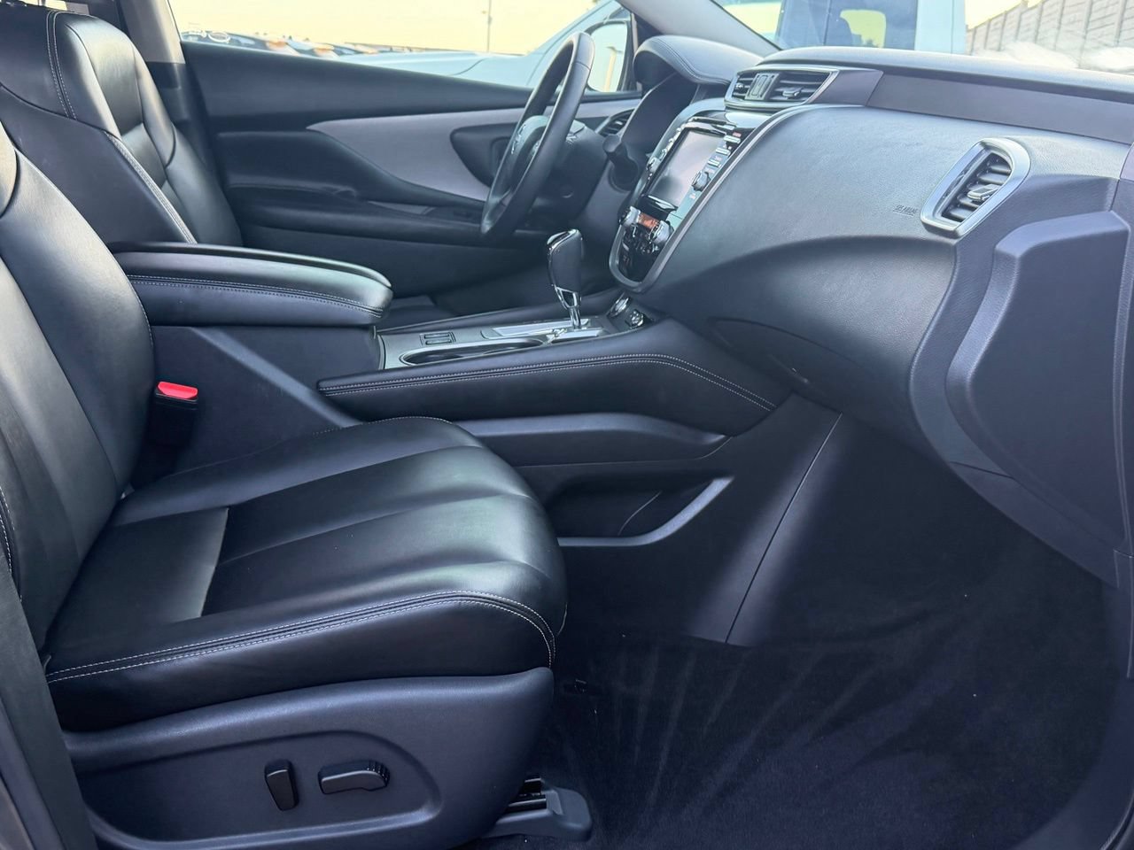 Certified 2024 Nissan Murano SV FWD image 39