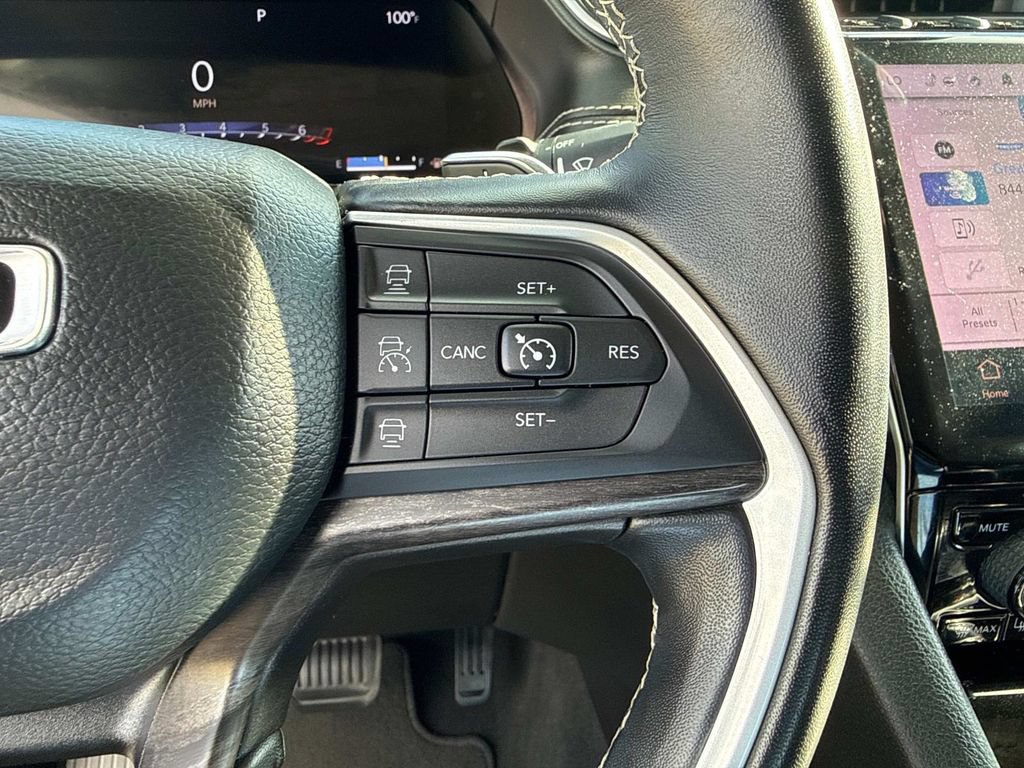 Used 2022 Jeep Grand Cherokee Limited RWD image 27