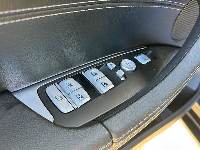 Certified 2023 BMW X3 M40i w/ Premium Package image 17